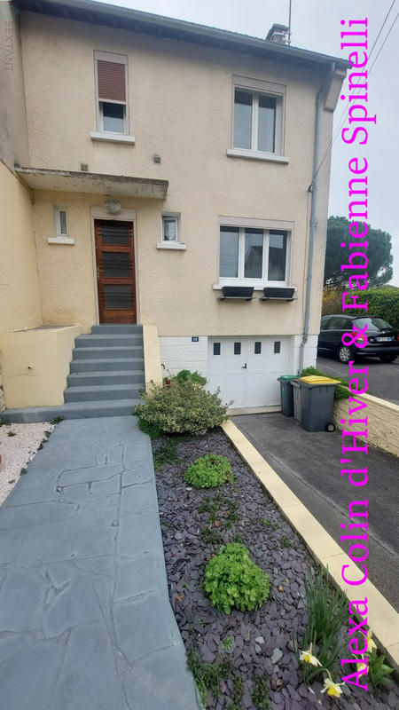 Maison - 80 m² - 5 pièces