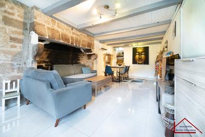 Maison ancienne - 90 m² - 5 pièces