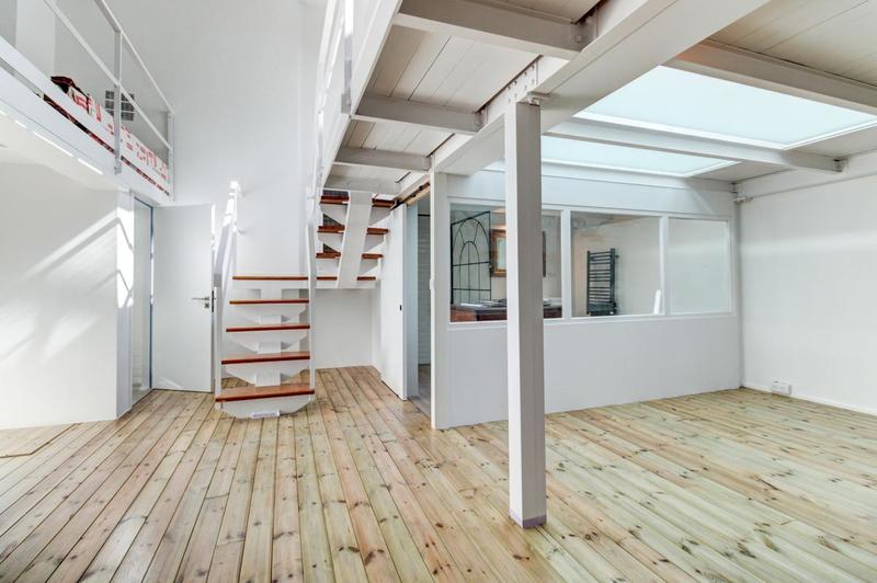 Loft - 179 m² - 2 pièces