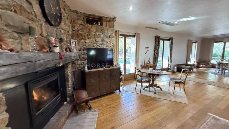 Maison de domaine équestre - 180 m² - 7 pièces