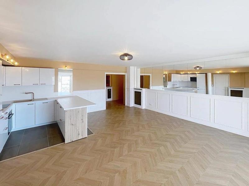 Appartement - 128 m² - 4 pièces