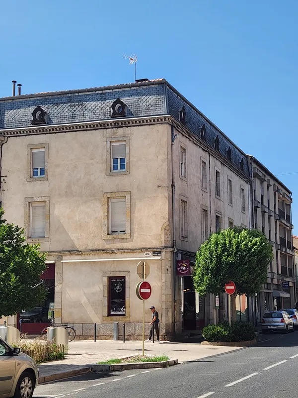 Immeuble - 440 m² - 30 pièces