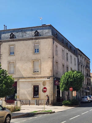 Immeuble - 440 m² - 30 pièces