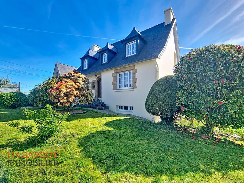 Maison - 133 m² - 7 pièces