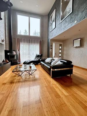 Demeure - 156 m² - 7 pièces