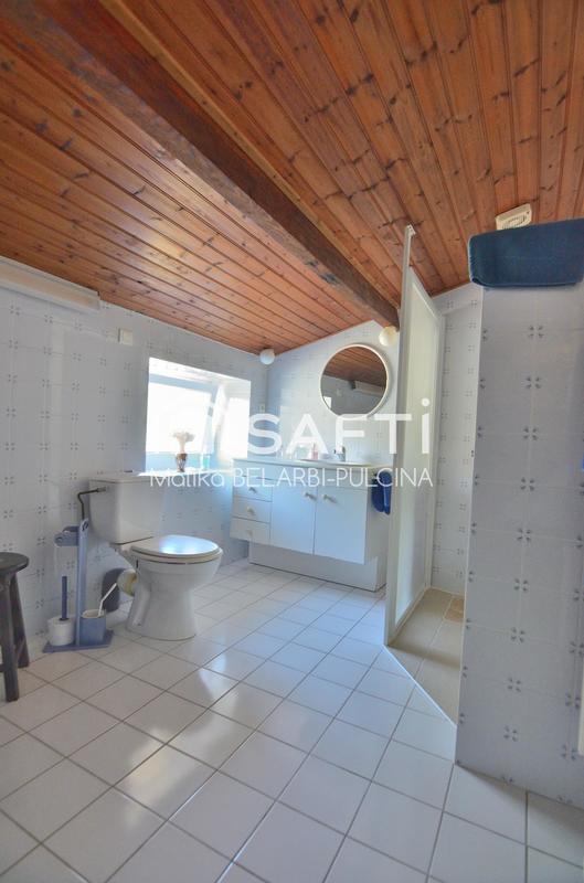 Maison - 231 m² - 13 pièces