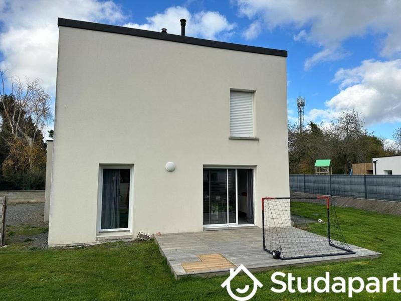 Maison - 102 m² - 5 pièces