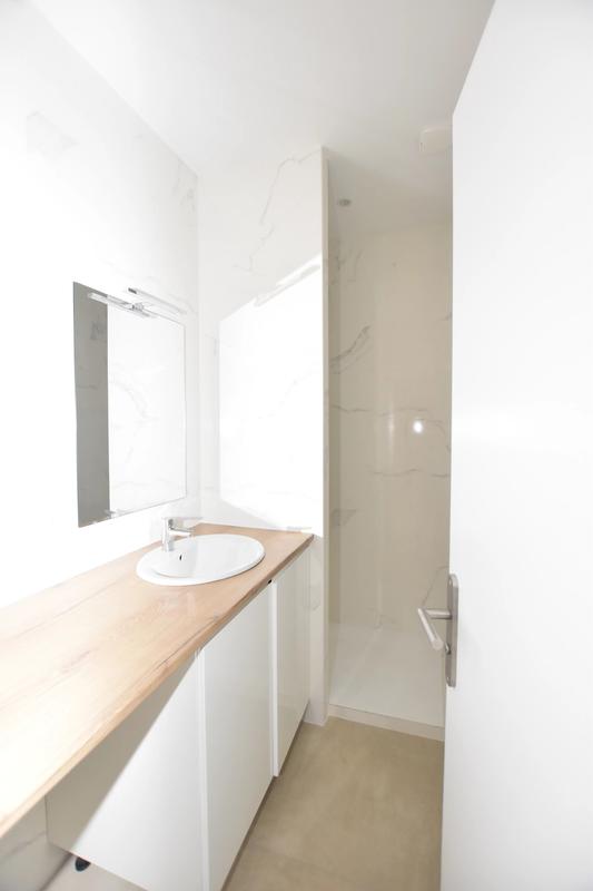 Appartement - 75 m² - 3 pièces