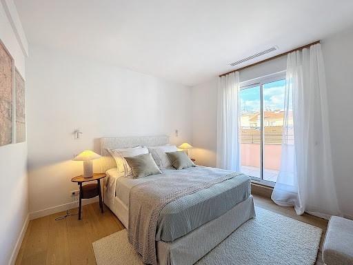 Appartement - 120 m² - 4 pièces