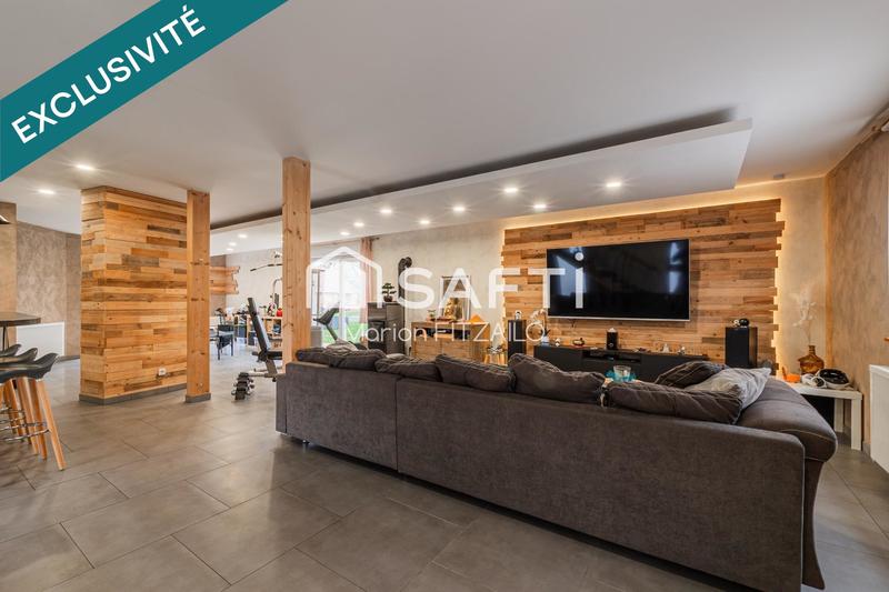 Maison - 271 m² - 6 pièces