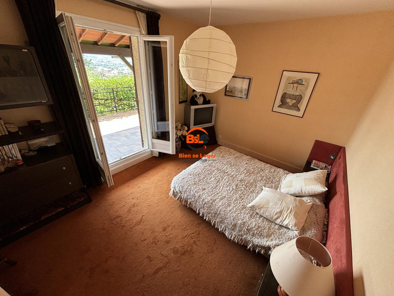 Maison ancienne - 185 m² - 7 pièces