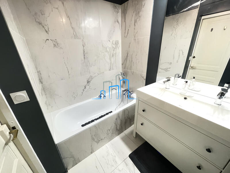 Appartement - 109 m² - 5 pièces