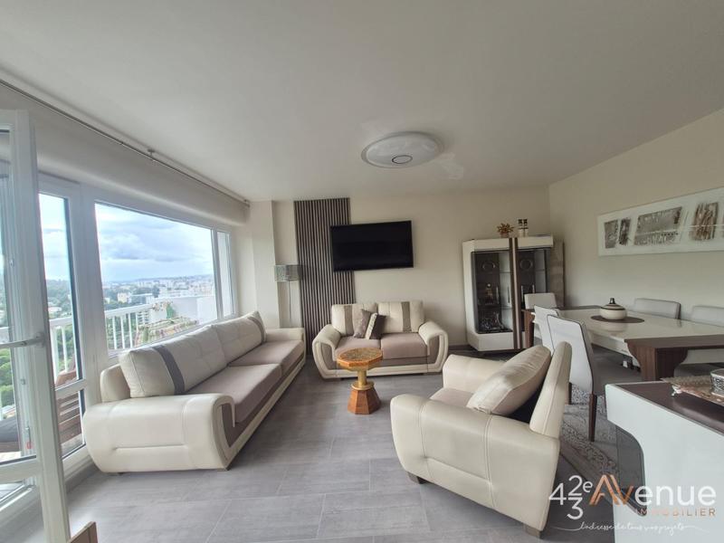 Appartement - 80 m² - 4 pièces