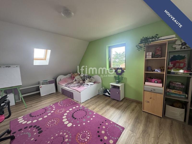 Demeure - 244 m² - 7 pièces