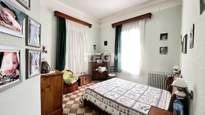 Propriété - 185 m² - 7 pièces