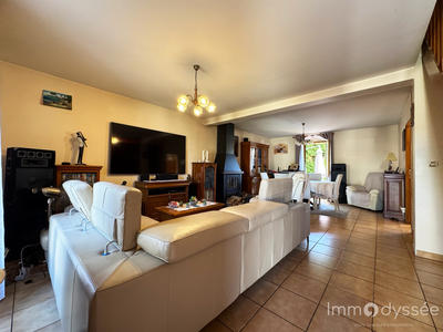 Maison - 110 m² - 5 pièces