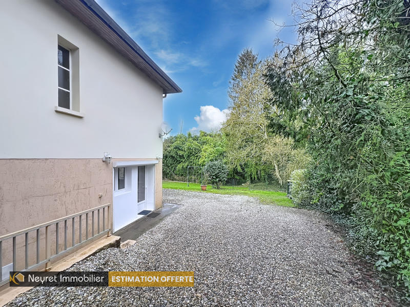 Maison - 170 m² - 7 pièces