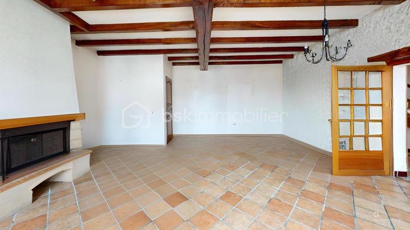 Maison - 180 m² - 8 pièces