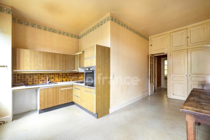 Maison bourgeoise - 446 m² - 17 pièces