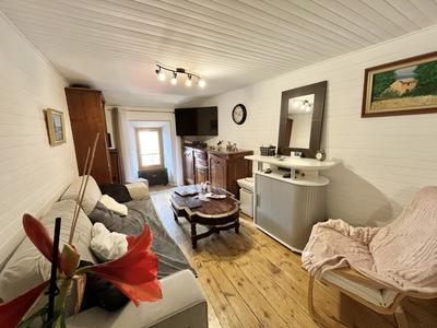 Maison - 105 m² - 4 pièces