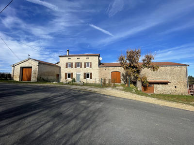 Maison - 139 m² - 7 pièces