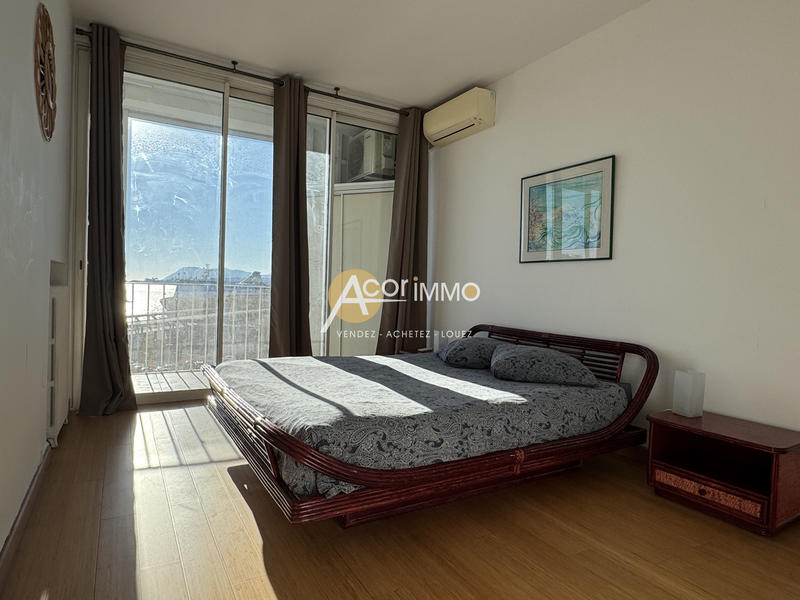 Appartement - 71 m² - 2 pièces