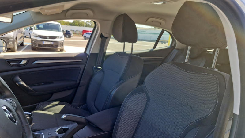 Renault Mégane IV Blue Dci 115 Evolution