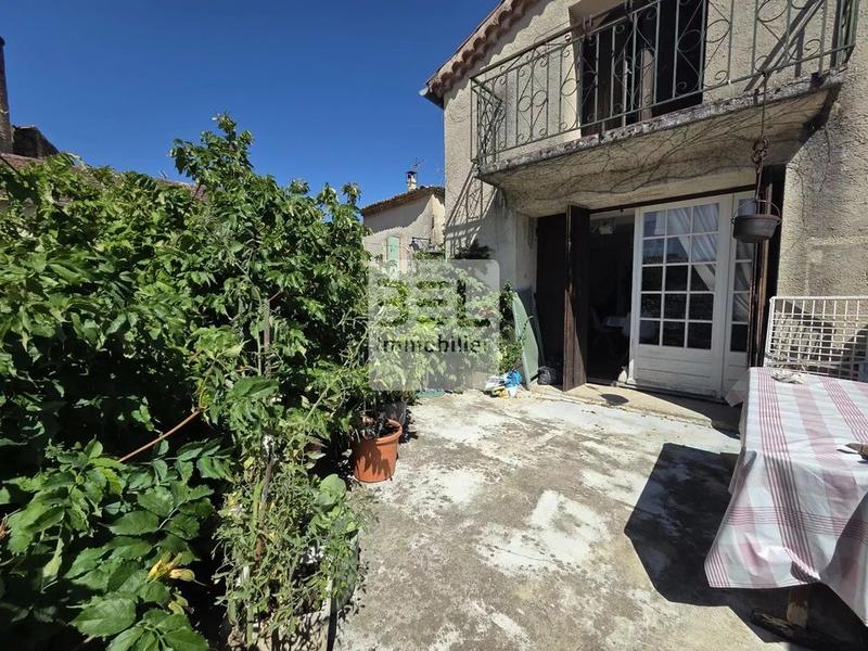 Maison de village - 90 m² - 5 pièces