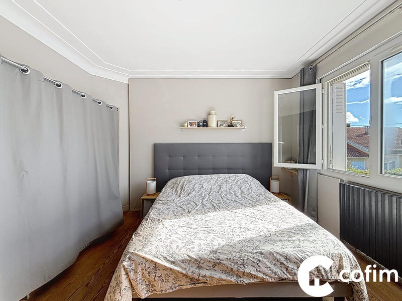 Maison - 107 m² - 6 pièces