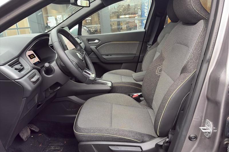 Renault Captur E-Tech full hybrid 145 ch Techno