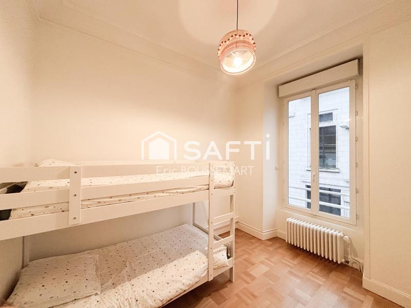 Appartement - 135 m² - 6 pièces