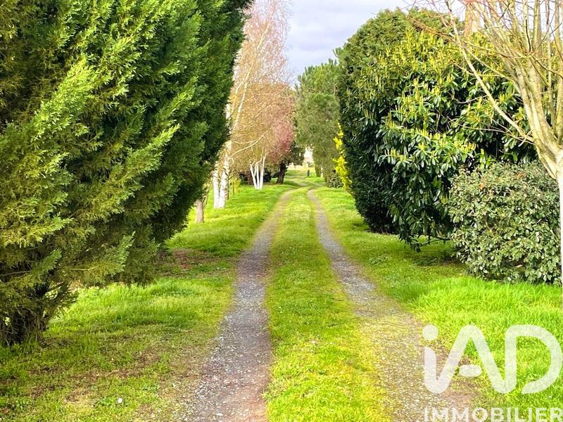 Maison - 196 m² - 6 pièces