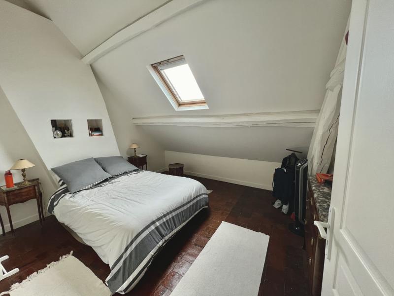 Maison - 154 m² - 9 pièces