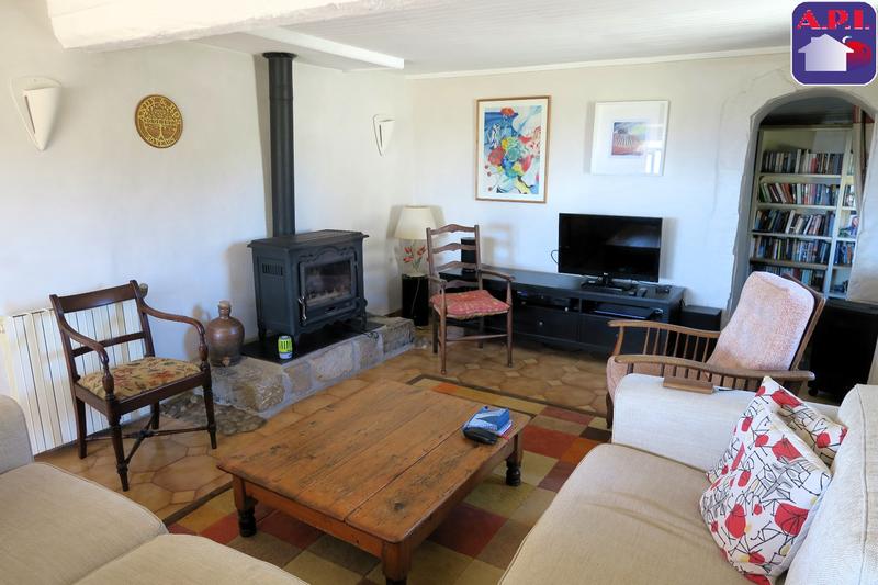 Maison - 230 m² - 9 pièces