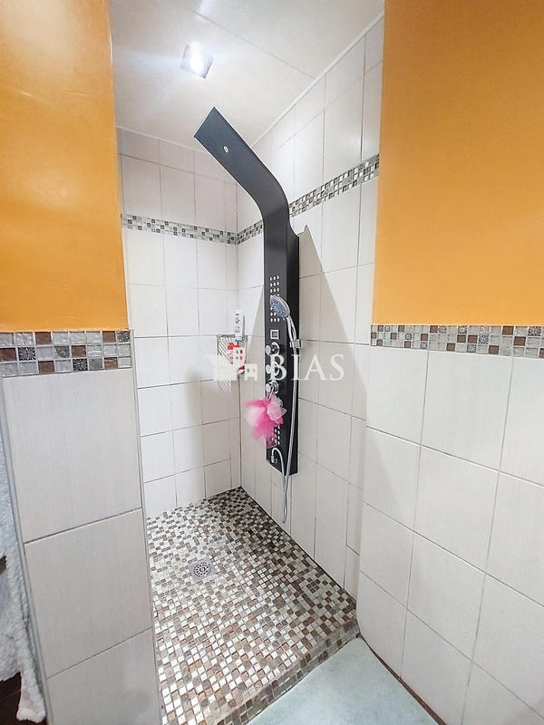 Maison ancienne - 119 m² - 4 pièces