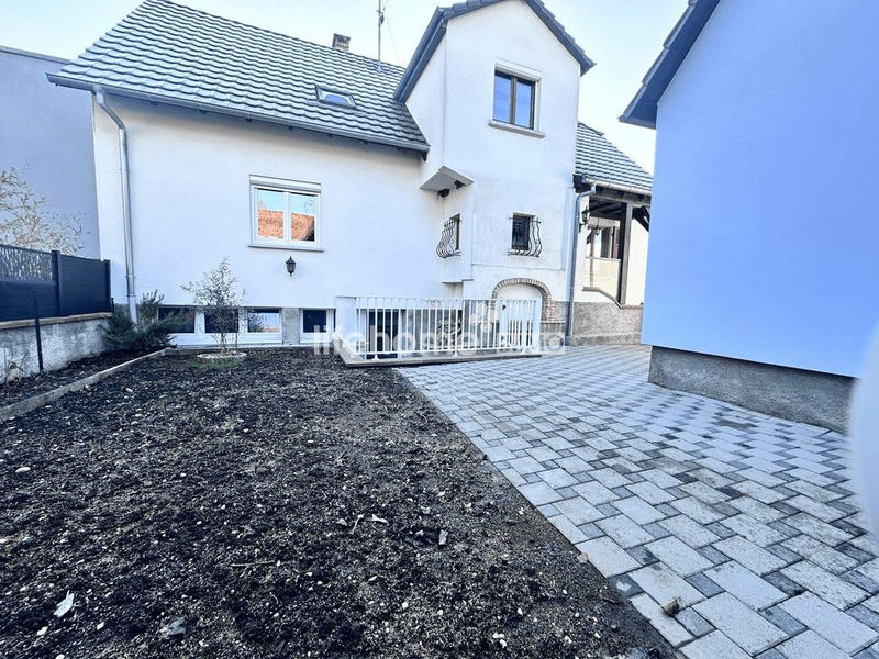 Maison - 167 m² - 6 pièces