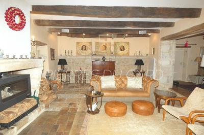 Maison de village - 280 m² - 12 pièces