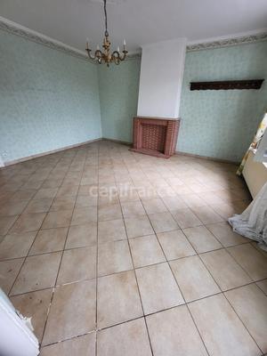 Maison - 84 m² - 4 pièces