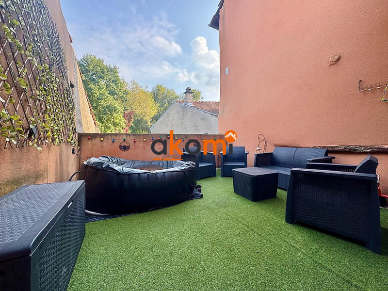 Maison - 180 m² - 5 pièces