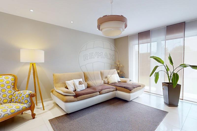 Maison - 173 m² - 6 pièces