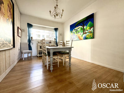 Maison - 134 m² - 8 pièces