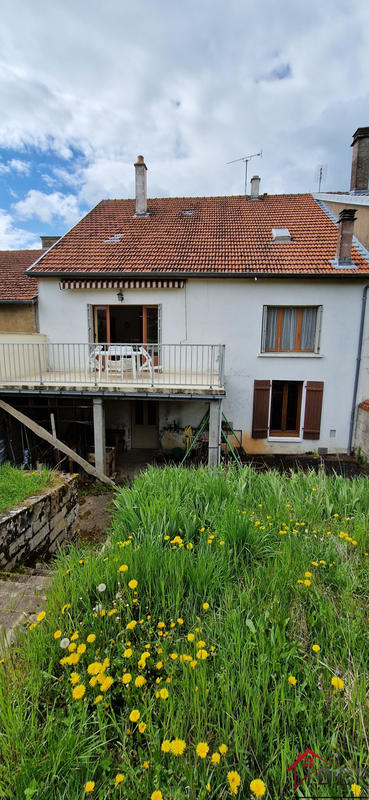 Maison de village - 228 m² - 8 pièces