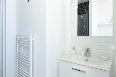 Chambre - 124 m² - 1 pièce