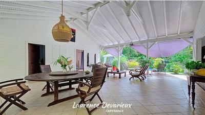 Maison de bois - 150 m² - 4 pièces