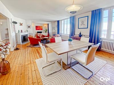 Appartement - 99 m² - 3 pièces