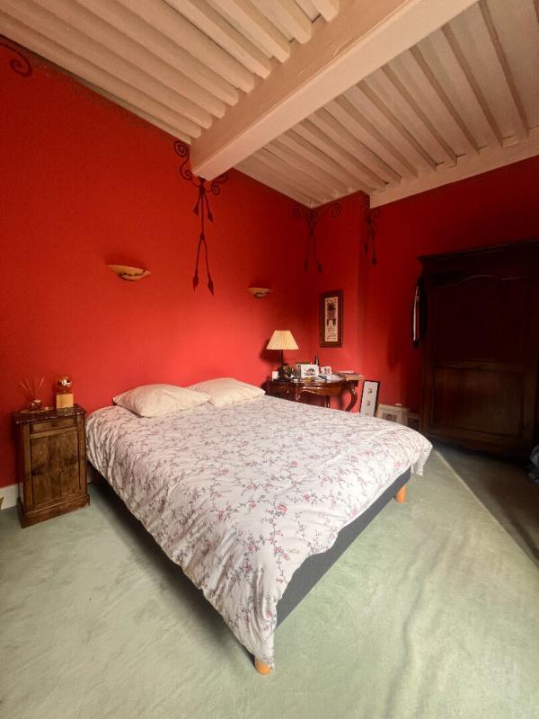 Maison - 270 m² - 6 pièces