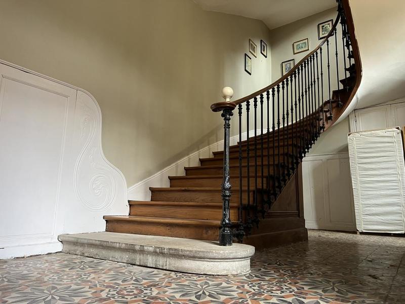 Appartement - 215 m² - 5 pièces