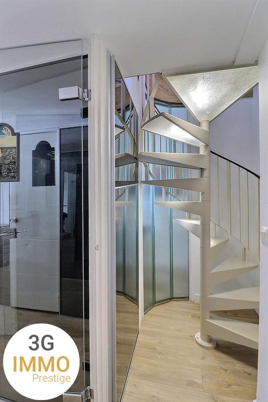 Appartement - 100 m² - 6 pièces