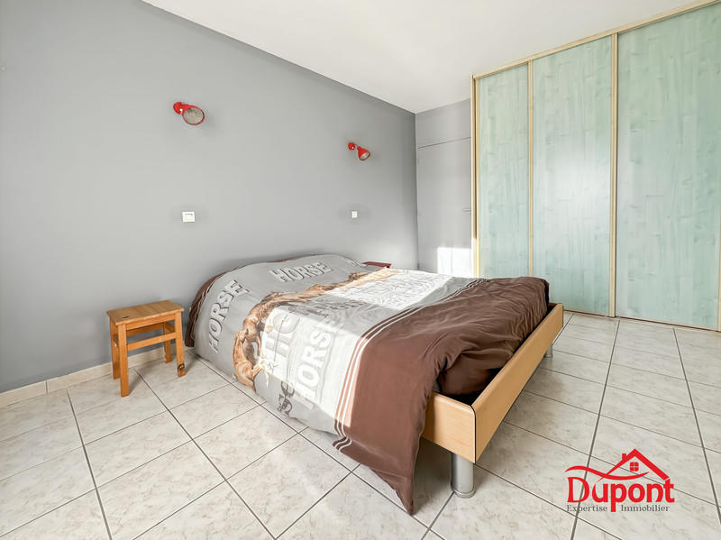 Maison - 210 m² - 9 pièces