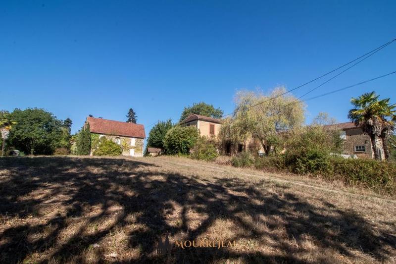 Propriété - 550 m² - 19 pièces